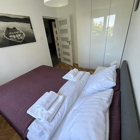 Green Apartment *